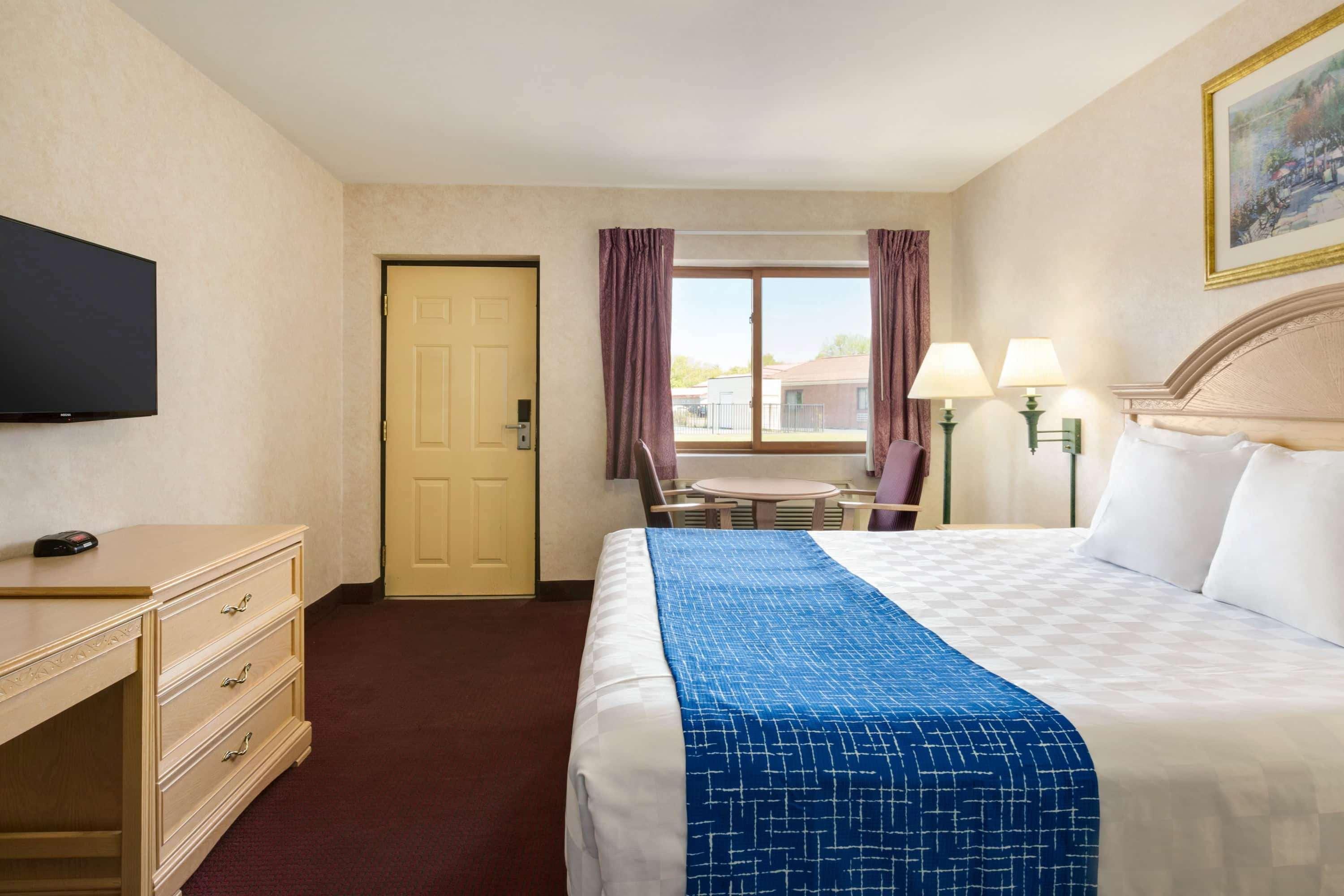 Travelodge By Wyndham Niagara Falls - New York Esterno foto