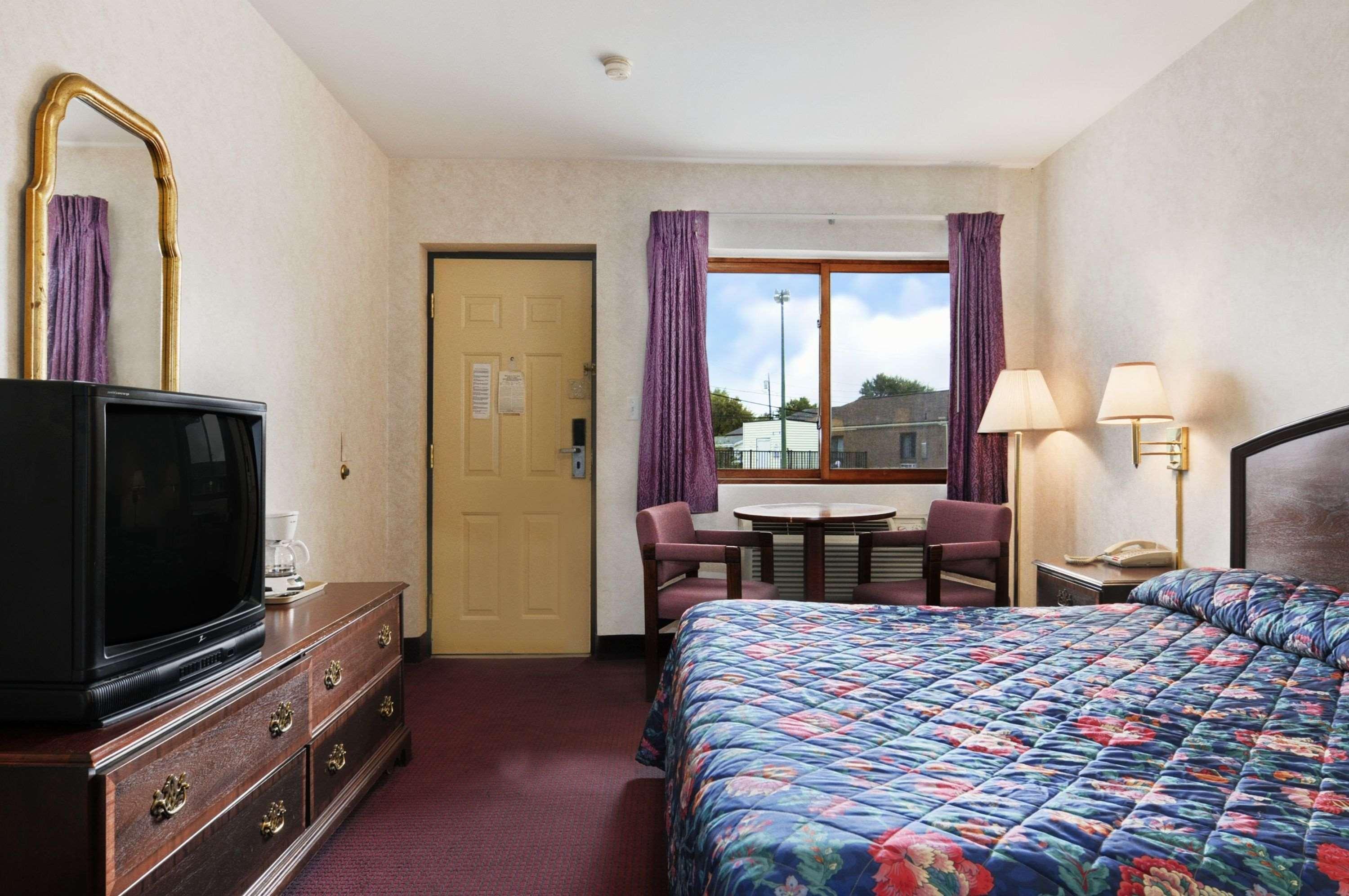 Travelodge By Wyndham Niagara Falls - New York Esterno foto