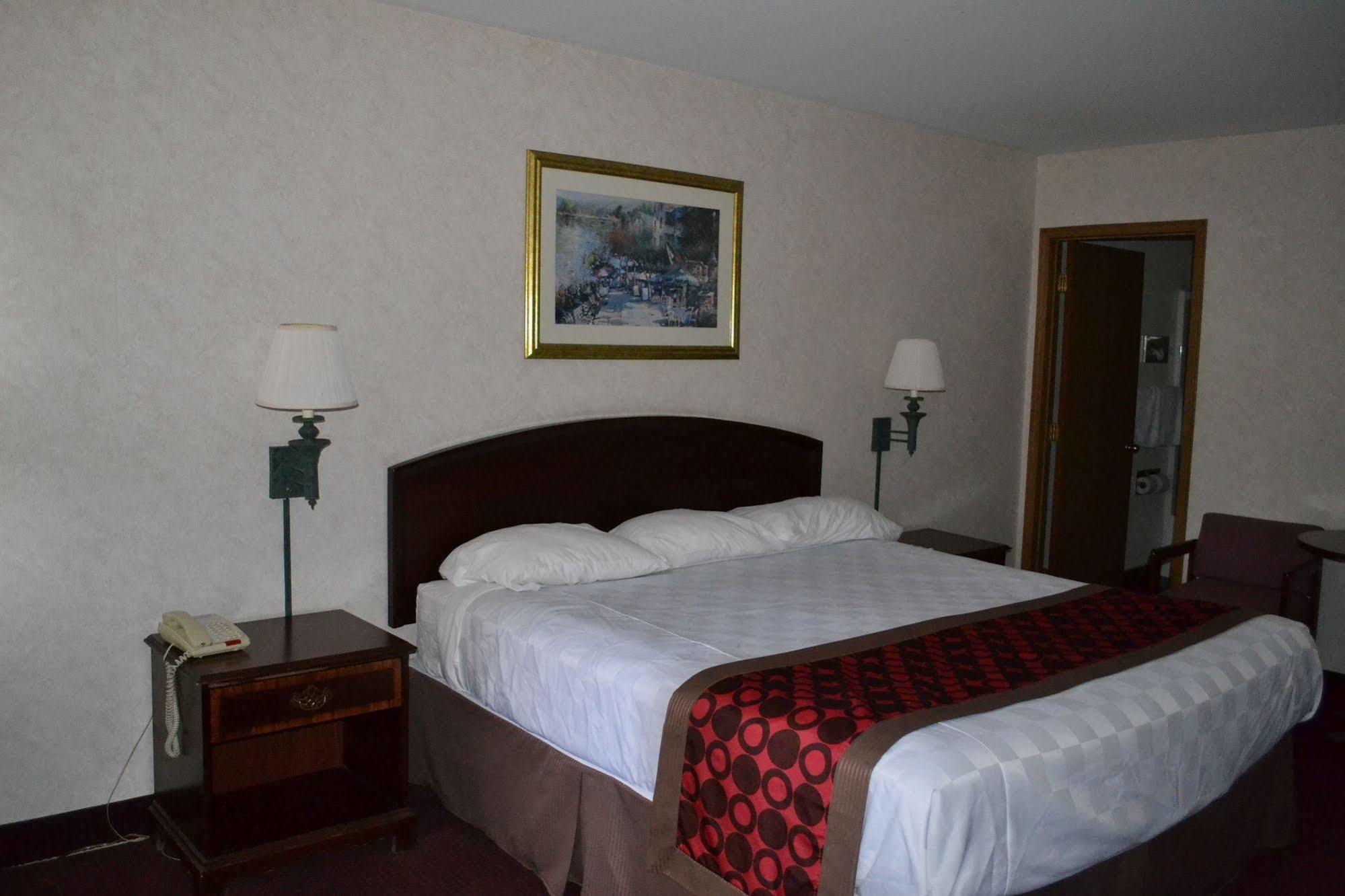 Travelodge By Wyndham Niagara Falls - New York Esterno foto